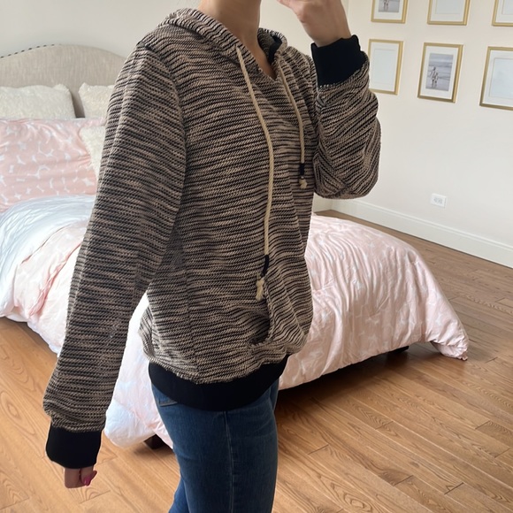 Beach by exist sweater - Picture 3 of 13